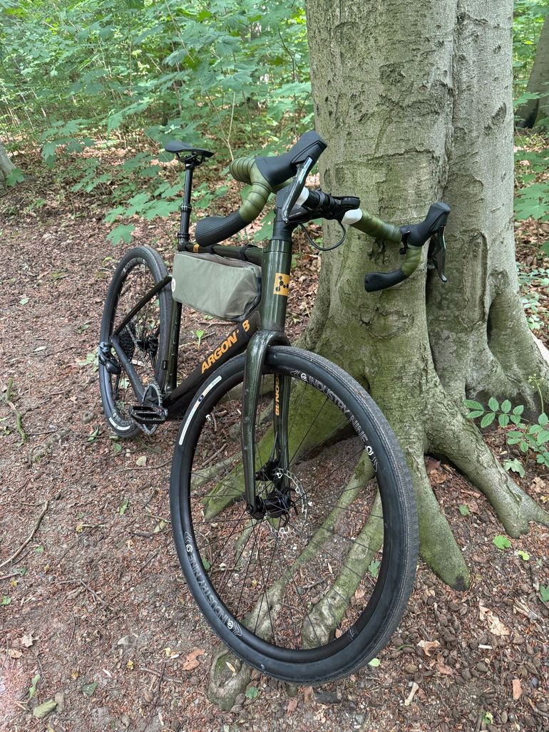 Used Argon 18 Dark Matter (INT) SRAM Force AXS XPLR 2024 2024 Road & Gravel, Green — image 2 of 15