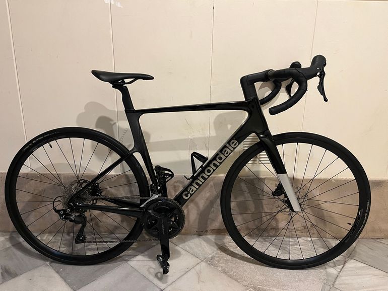 Used Cannondale SuperSix EVO Shimano 105 2025 Road & Gravel, Black — image 1 of 4
