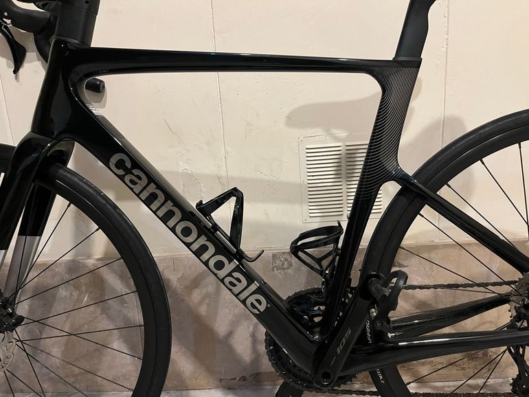 Used Cannondale SuperSix EVO Shimano 105 2025 Road & Gravel, Black — image 3 of 4