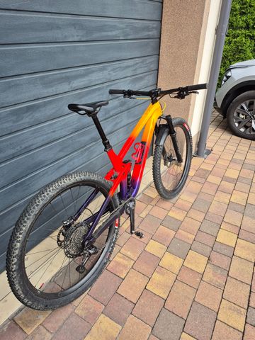 Brugt Trek Top Fuel 9.8 XT 2022 2022 Mountainbike — billede 2 af 4