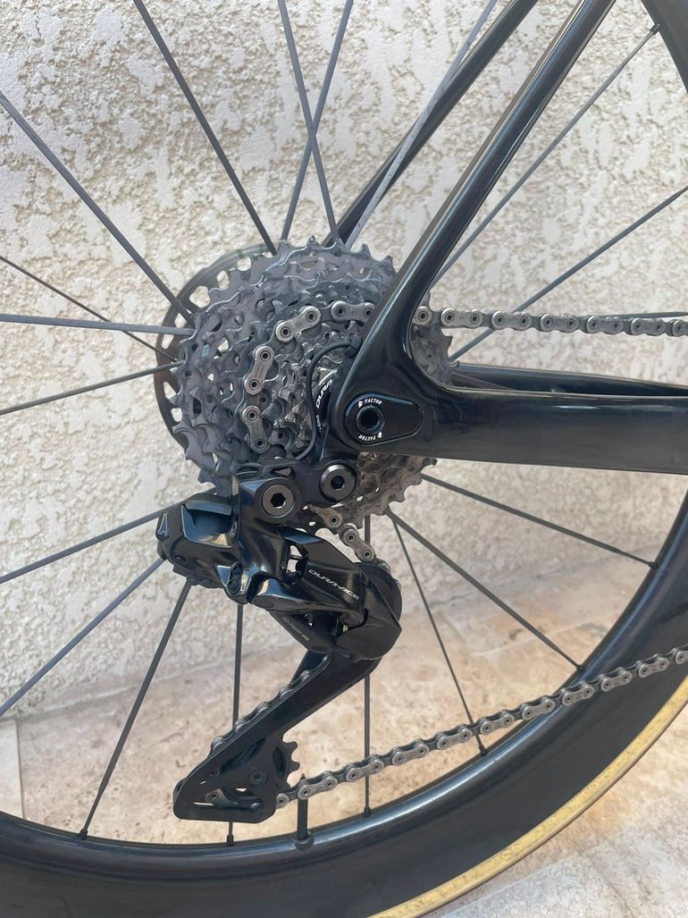 Used Factor OSTRO VAM - Shimano Dura-Ace 2025 2025 Road & Gravel, Black — image 3 of 8
