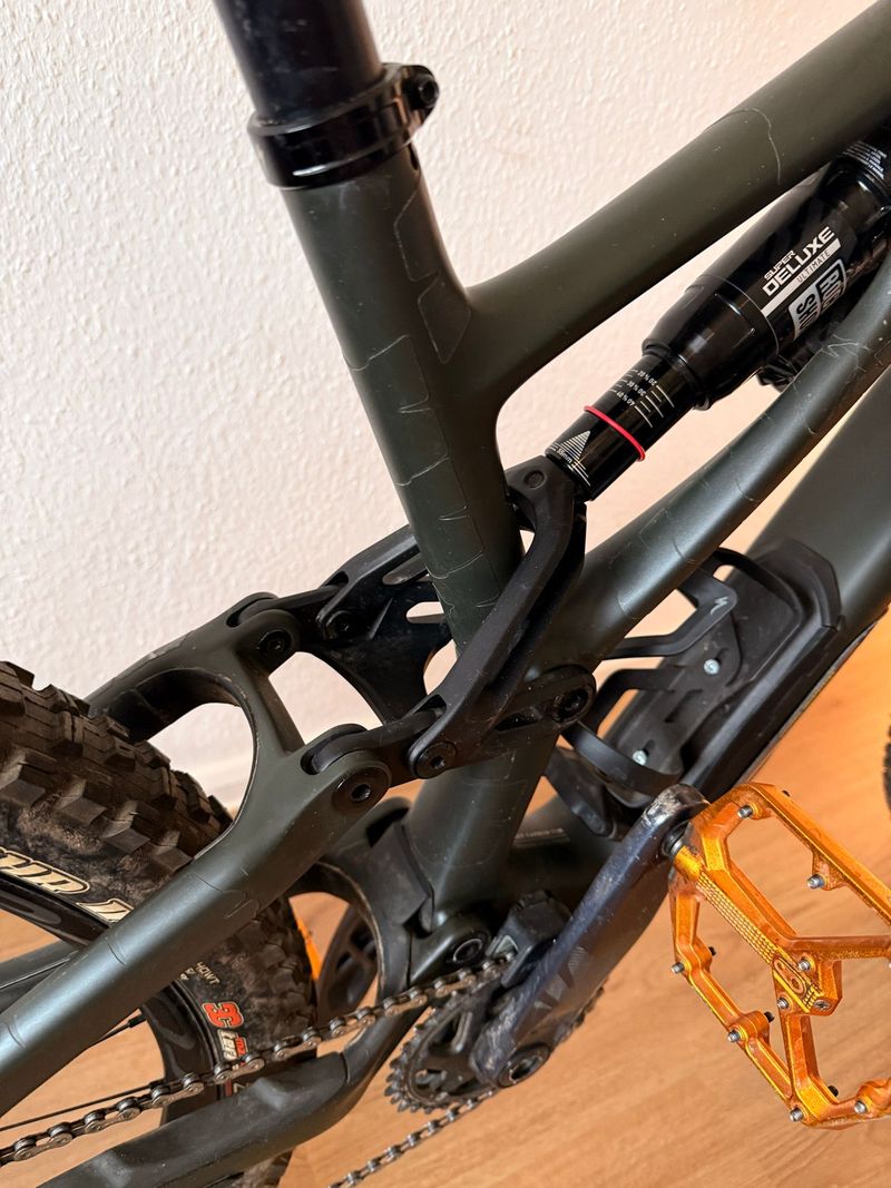 Specialized Stumpjumper EVO LTD 2023 2023 Mountainbike usato, Verde — immagine 4 di 15