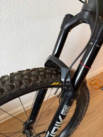 Specialized Stumpjumper EVO LTD 2023 2023 Mountainbike usato, Verde — immagine 13 di 15