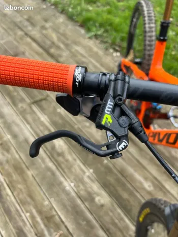Used Pivot Firebird 29 Team XX1 AXS 2022 2022 Mountainbike, Orange, 29 — image 10 of 12