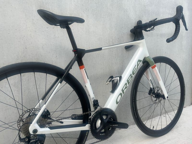 Używany Orbea GAIN M30 2023 2023 Road & Gravel — zdjęcie 3 z 9