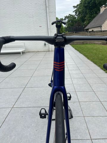 Used Felt RED SRAM Red eTap AXS 2025 Road & Gravel, Blue — image 11 of 34