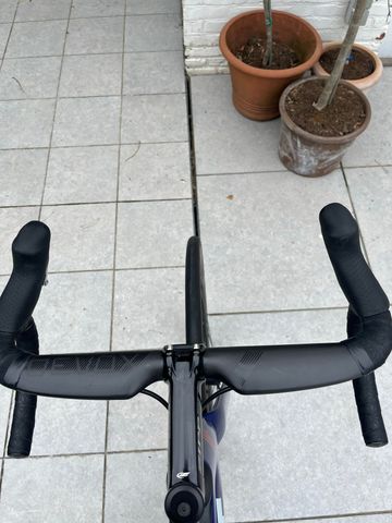 Used Felt RED SRAM Red eTap AXS 2025 Road & Gravel, Blue — image 19 of 34