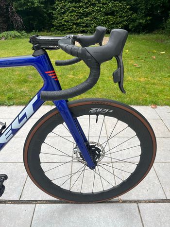 Brugt Felt RED SRAM Red eTap AXS 2025 Road & Gravel — billede 8 af 31