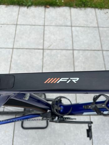 Brugt Felt RED SRAM Red eTap AXS 2025 Road & Gravel — billede 17 af 31