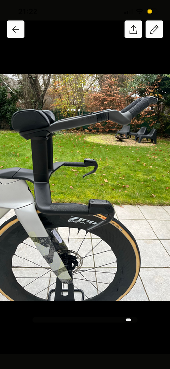 Brugt Felt RED SRAM Red eTap AXS 2025 Road & Gravel — billede 30 af 31