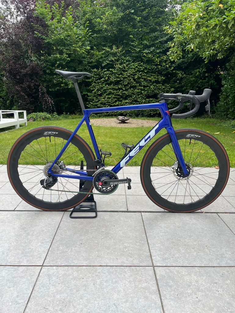 Brugt Felt RED SRAM Red eTap AXS 2025 Road & Gravel — billede 1 af 31