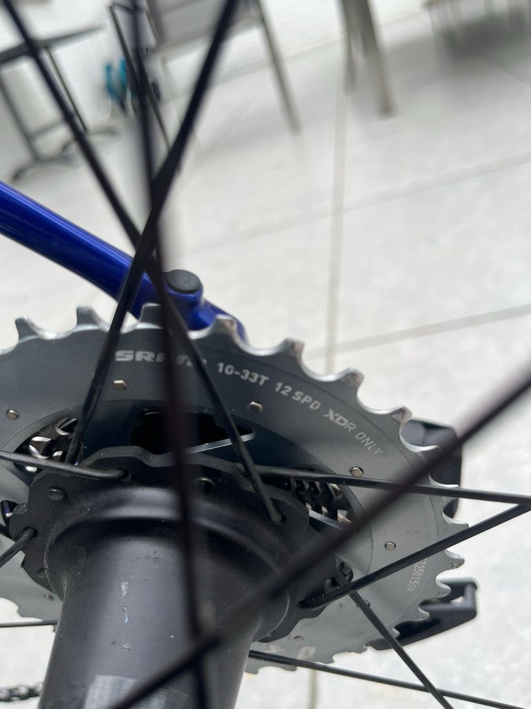 Brugt Felt RED SRAM Red eTap AXS 2025 Road & Gravel — billede 24 af 31