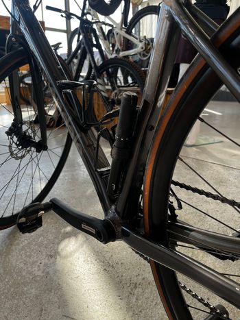 Použité Cannondale CAAD13 Disc 105 2023 2023 Road & Gravel — obrázek 9 z 14