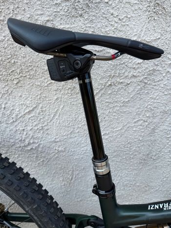 Used Specialized Stumpjumper 15 Pro 2025 2025 Mountainbike, Green, 29, 27.5 — image 5 of 7