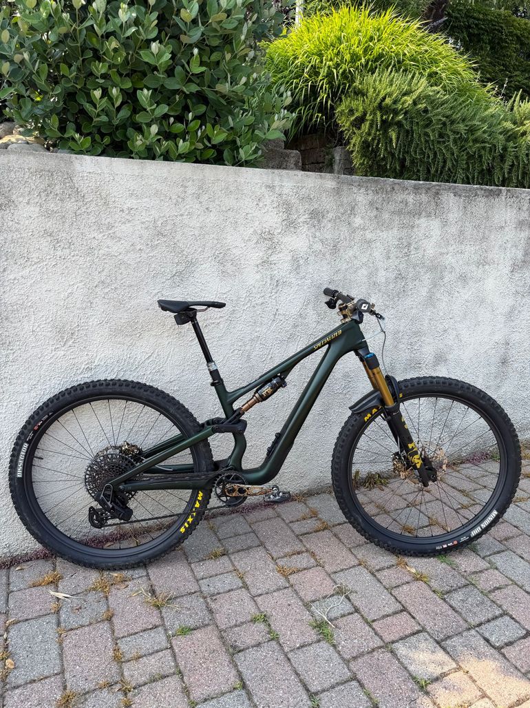 Used Specialized Stumpjumper 15 Pro 2025 2025 Mountainbike, Green, 29, 27.5 — image 1 of 7