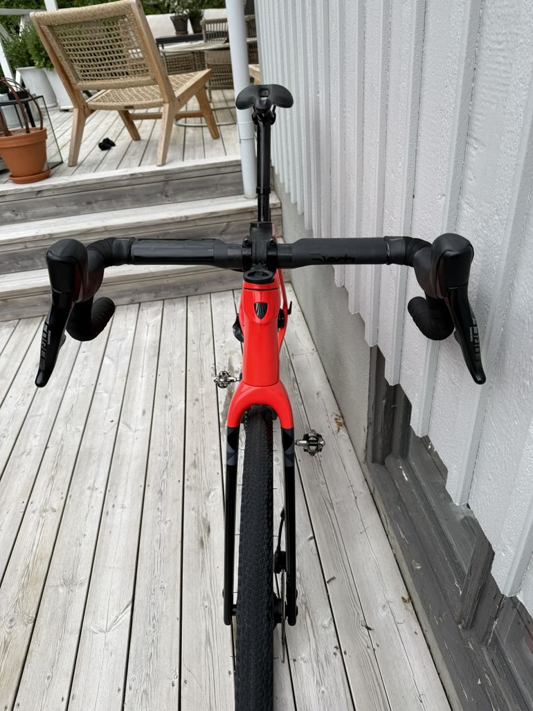 Used Trek Checkpoint SLR 7 AXS 2023 2023 Road & Gravel, Red — image 6 of 8