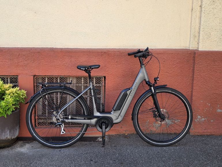 Used Kalkhoff Endeavour Shimano Acera 2023 Urban, Light Gray — image 1 of 3