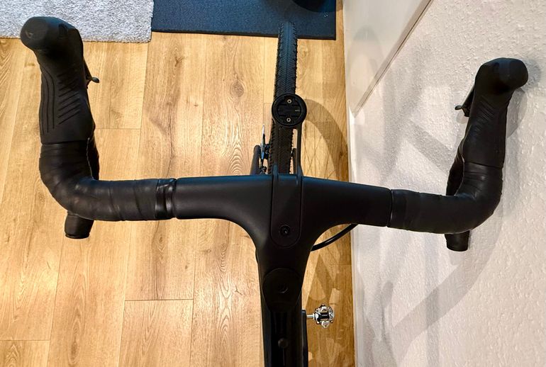 Brugt Canyon Grail CF SLX 8 Di2 2024 2024 Road & Gravel — billede 13 af 24