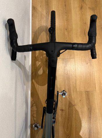 Brugt Canyon Grail CF SLX 8 Di2 2024 2024 Road & Gravel — billede 6 af 24