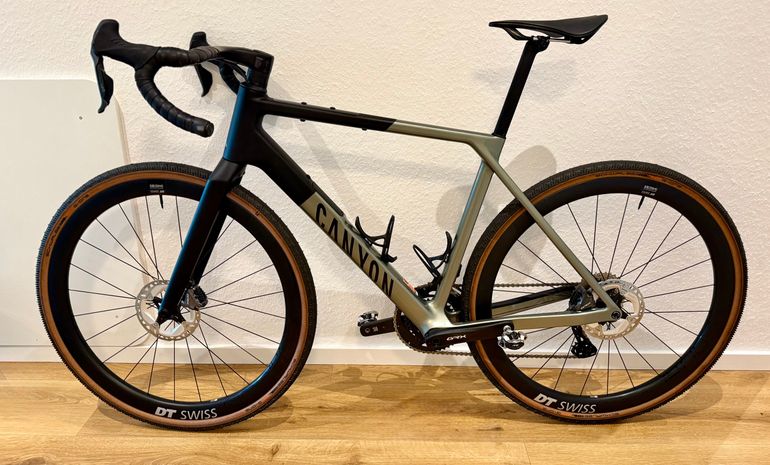 Brugt Canyon Grail CF SLX 8 Di2 2024 2024 Road & Gravel — billede 2 af 24