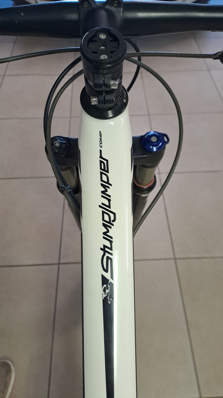 Used Specialized Stumpjumper Shimano Comp XT 2018 Mountainbike, White — image 4 of 6