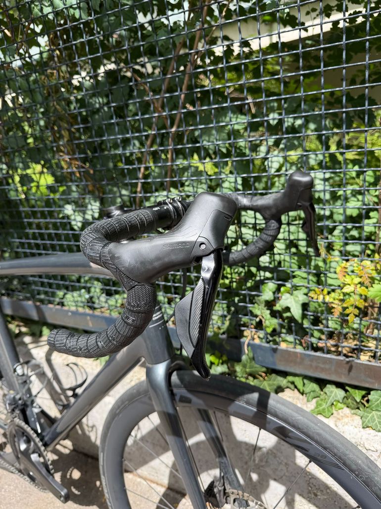 Brugt Specialized Aethos Comp - Shimano 105 Di2 2025 2025 Road & Gravel — billede 10 af 11