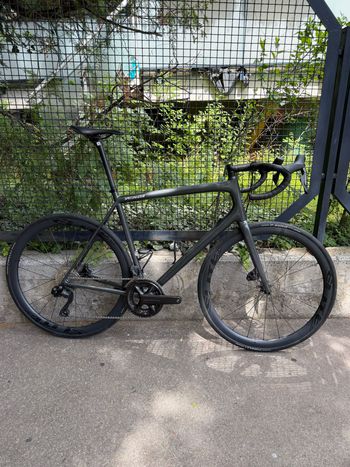 Brugt Specialized Aethos Comp - Shimano 105 Di2 2025 2025 Road & Gravel — billede 4 af 11