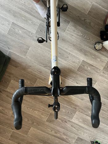Used Standert Kreissäge RS Team Sram Force eTap AXS POWER METER 2023 2023 Road & Gravel, White — image 3 of 7