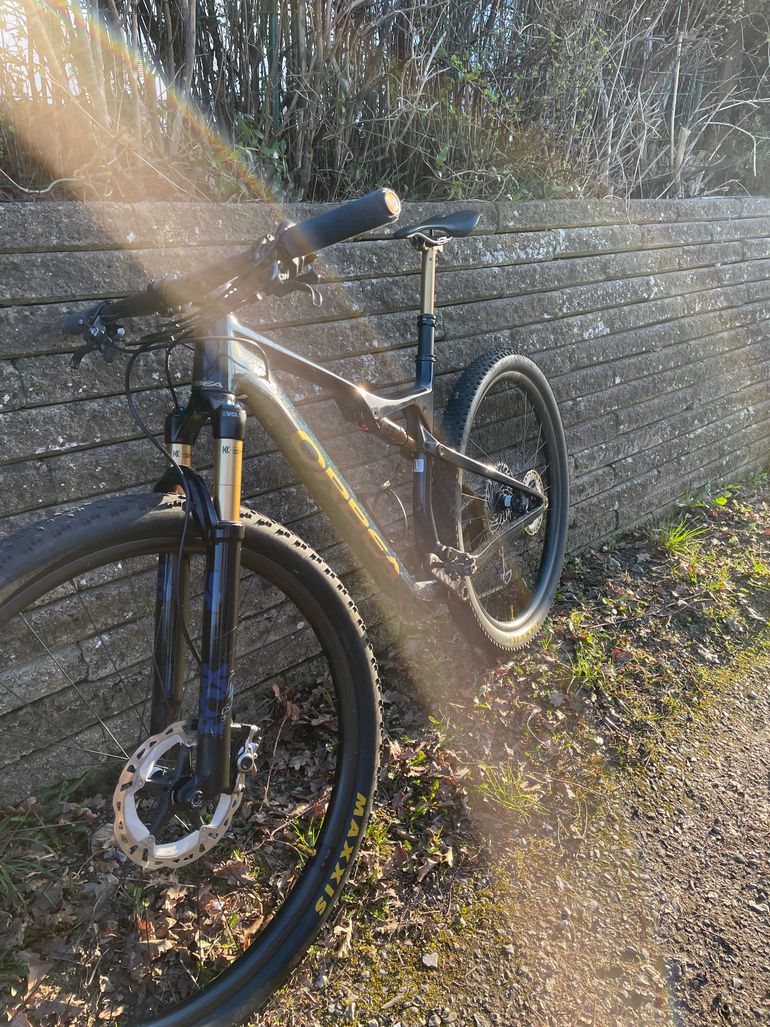 Used Orbea OIZ M LTD 2022 2022 Mountainbike, Blue, 29 — image 5 of 9