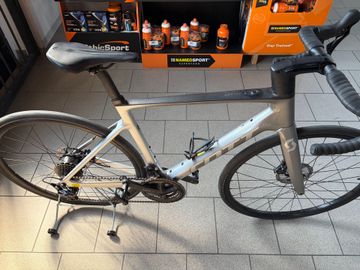 Używany Scott Addict eRIDE 20 2022 2022 Road & Gravel — zdjęcie 2 z 5