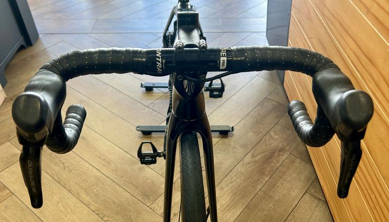 Used Trek Émonda SLR 9 2024 2024 Road & Gravel, Black — image 7 of 9