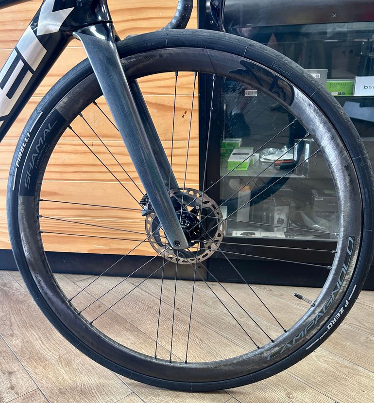 Used Trek Émonda SLR 9 2024 2024 Road & Gravel, Black — image 6 of 9