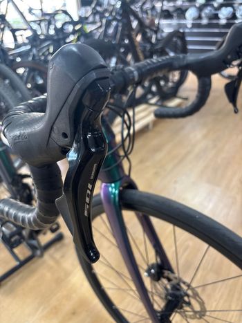 Used Trek Émonda SL 5 Disc 2020 2020 Road & Gravel, Green — image 4 of 5