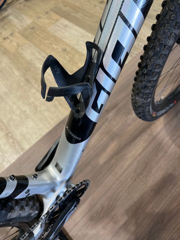 Tweedehands Giant XTC Advanced 29 1 2018 2018 Mountainbike — afbeelding 4 van 9