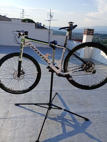 Used Cannondale Flash SRAM NX Eagle 2015 Mountainbike, White — image 2 of 3
