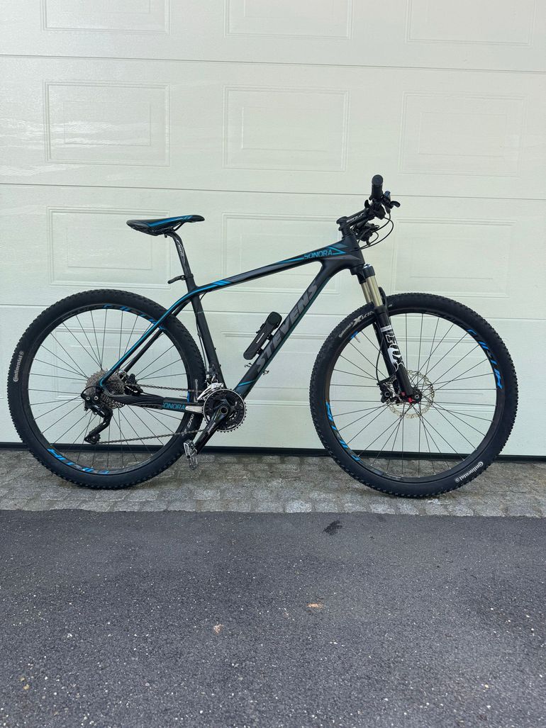 Used Stevens Sonora Shimano Deore XT 2015 Mountainbike, Black — image 1 of 14