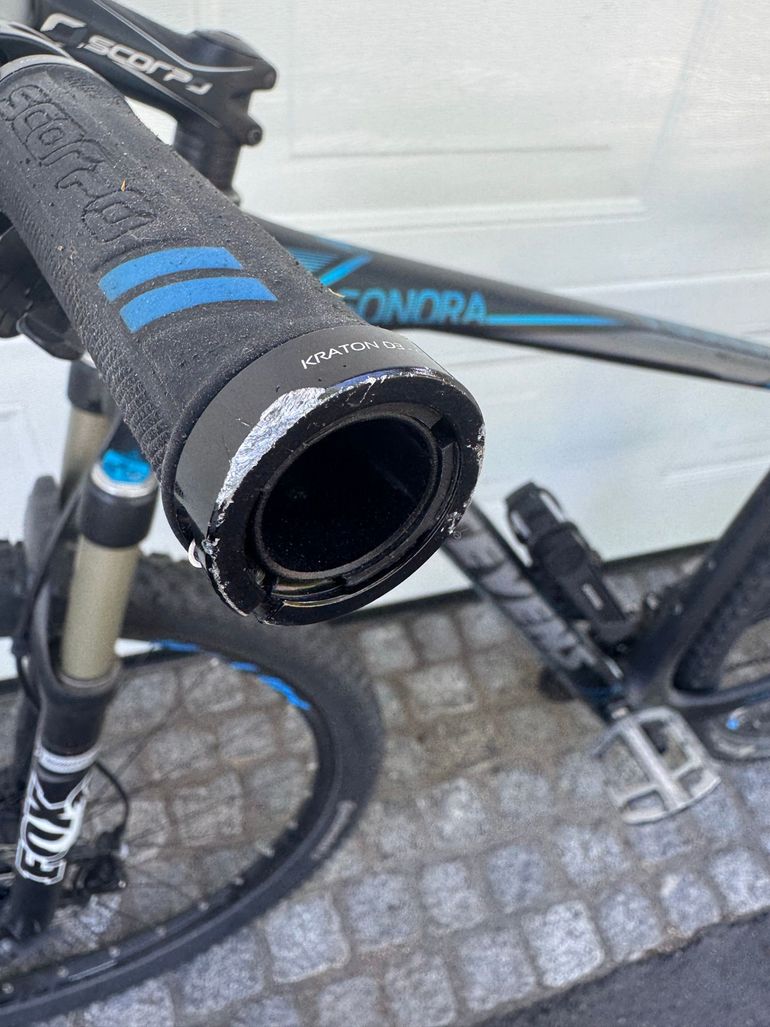 Used Stevens Sonora Shimano Deore XT 2015 Mountainbike, Black — image 6 of 14