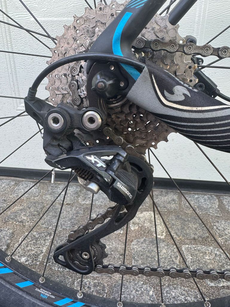 Used Stevens Sonora Shimano Deore XT 2015 Mountainbike, Black — image 12 of 14