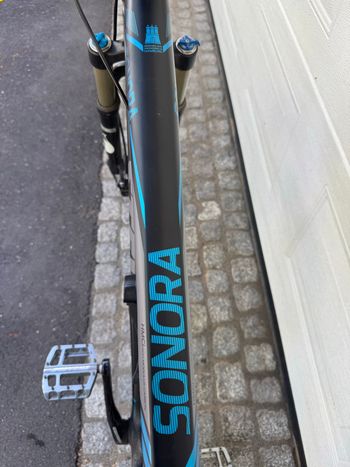 Used Stevens Sonora Shimano Deore XT 2015 Mountainbike, Black — image 10 of 14