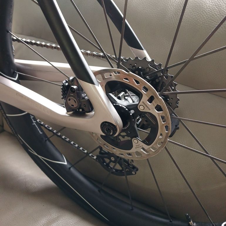 Used Pinarello DOGMA F DURA ACE Di2 Disc 2024 2024 Road & Gravel, Green — image 21 of 22