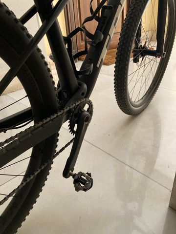 Tweedehands Trek Supercaliber 9.8 XT 2021 2021 Mountainbike — afbeelding 4 van 5