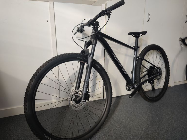 Brugt Cannondale Trail 2 2023 2023 Mountainbike — billede 3 af 13