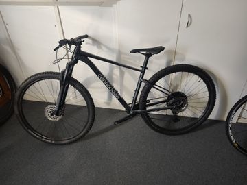 Used Cannondale Trail 2 2023 2023 Mountainbike, Black, 29 — image 2 of 13