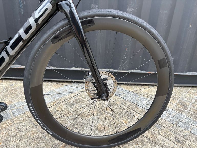 Gebrauchtes Focus IZALCO MAX DISC 8.8 2020 2020 Road & Gravel, Schwarz — Bild 4 von 7