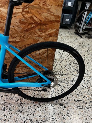 Brugt Canyon Endurace CF 7 Di2 2024 2024 Road & Gravel — billede 9 af 16