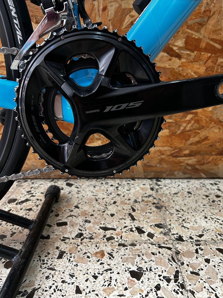 Brugt Canyon Endurace CF 7 Di2 2024 2024 Road & Gravel — billede 10 af 16