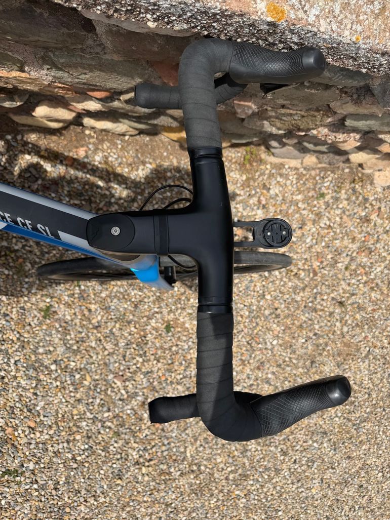 Used Canyon Endurace CF SL 8 Di2 2022 2022 Road & Gravel, Blue — image 7 of 8