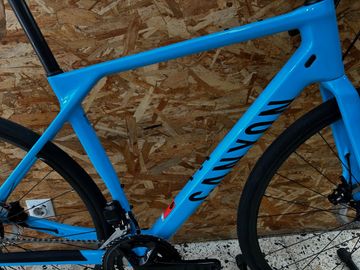 Gebrauchtes Canyon Endurace CF 7 Di2 2024 2024 Road & Gravel, Blau — Bild 9 von 15
