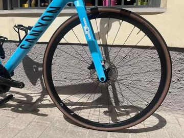 Brugt Canyon Endurace CF 7 Di2 2024 2024 Road & Gravel — billede 4 af 8