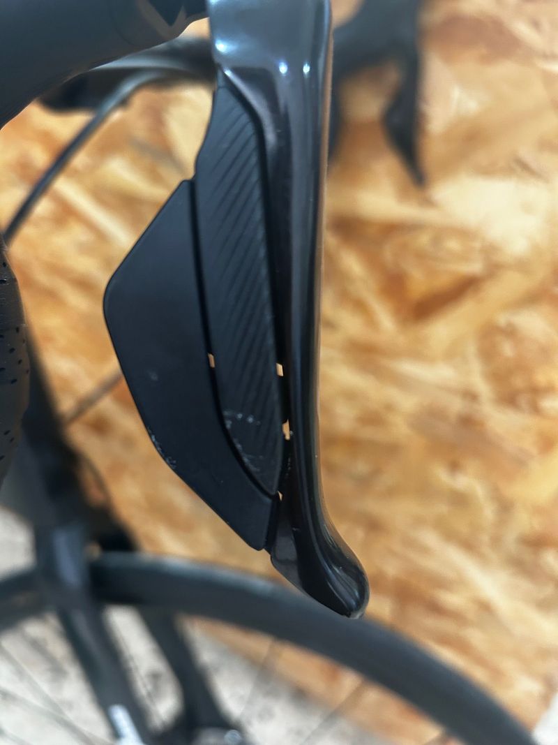 Canyon Endurace CF 7 Di2 2024 2024 Road & Gravel usato, Nero — immagine 14 di 14